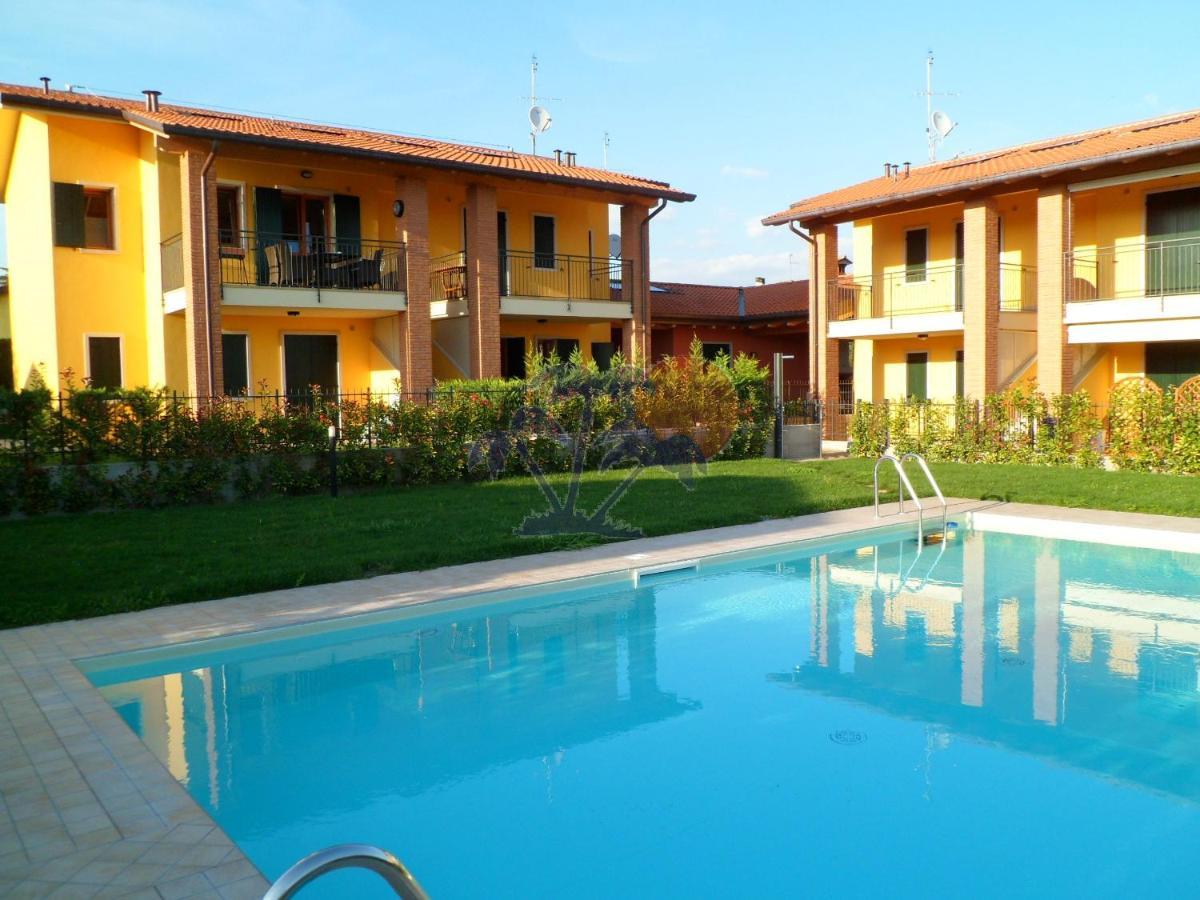 Appartamenti Gli Olmi Lazise Exteriör bild