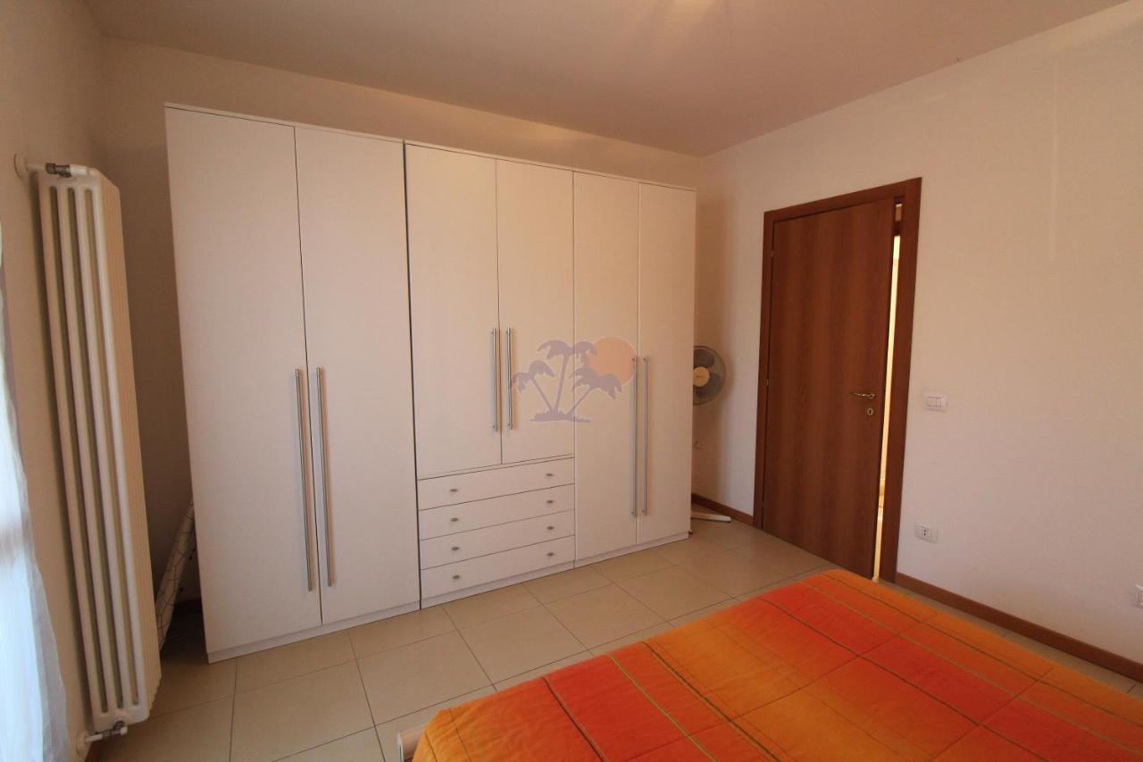 Appartamenti Gli Olmi Lazise Exteriör bild