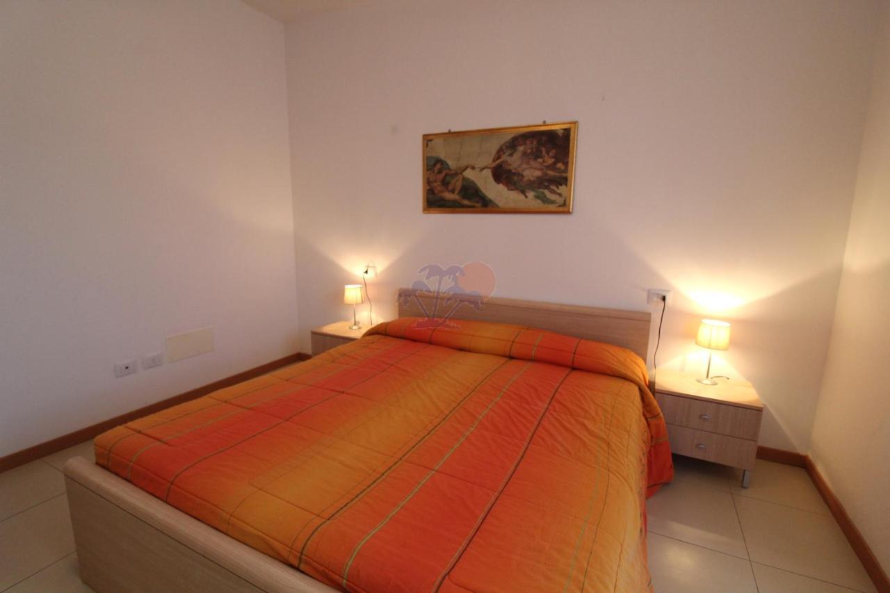 Appartamenti Gli Olmi Lazise Exteriör bild