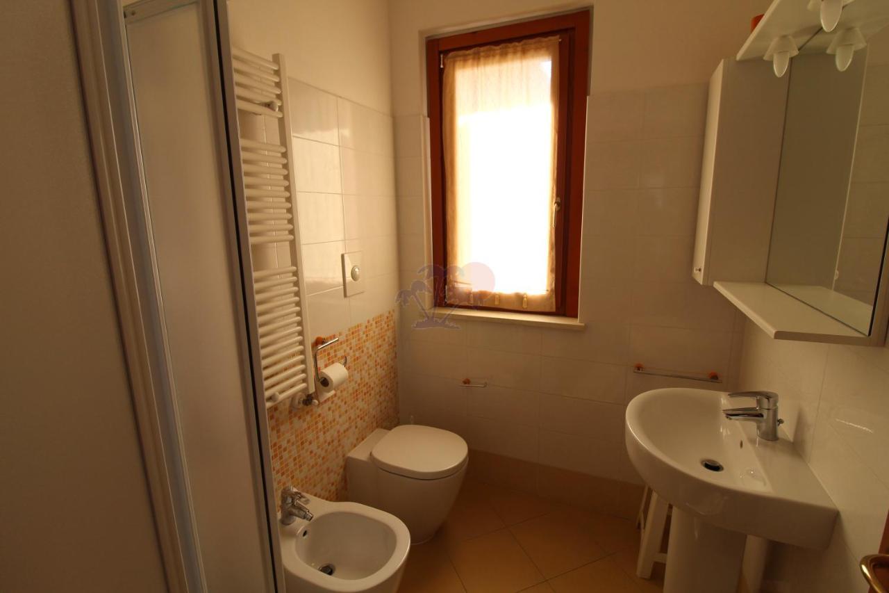 Appartamenti Gli Olmi Lazise Exteriör bild